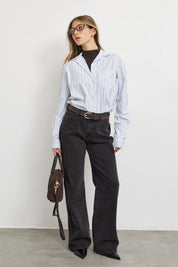 חולצת פסים ורונה לבנה