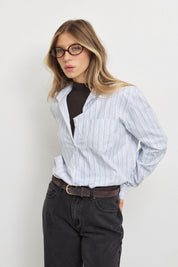 חולצת פסים ורונה לבנה
