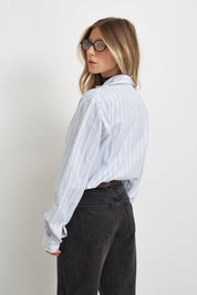 חולצת פסים ורונה לבנה