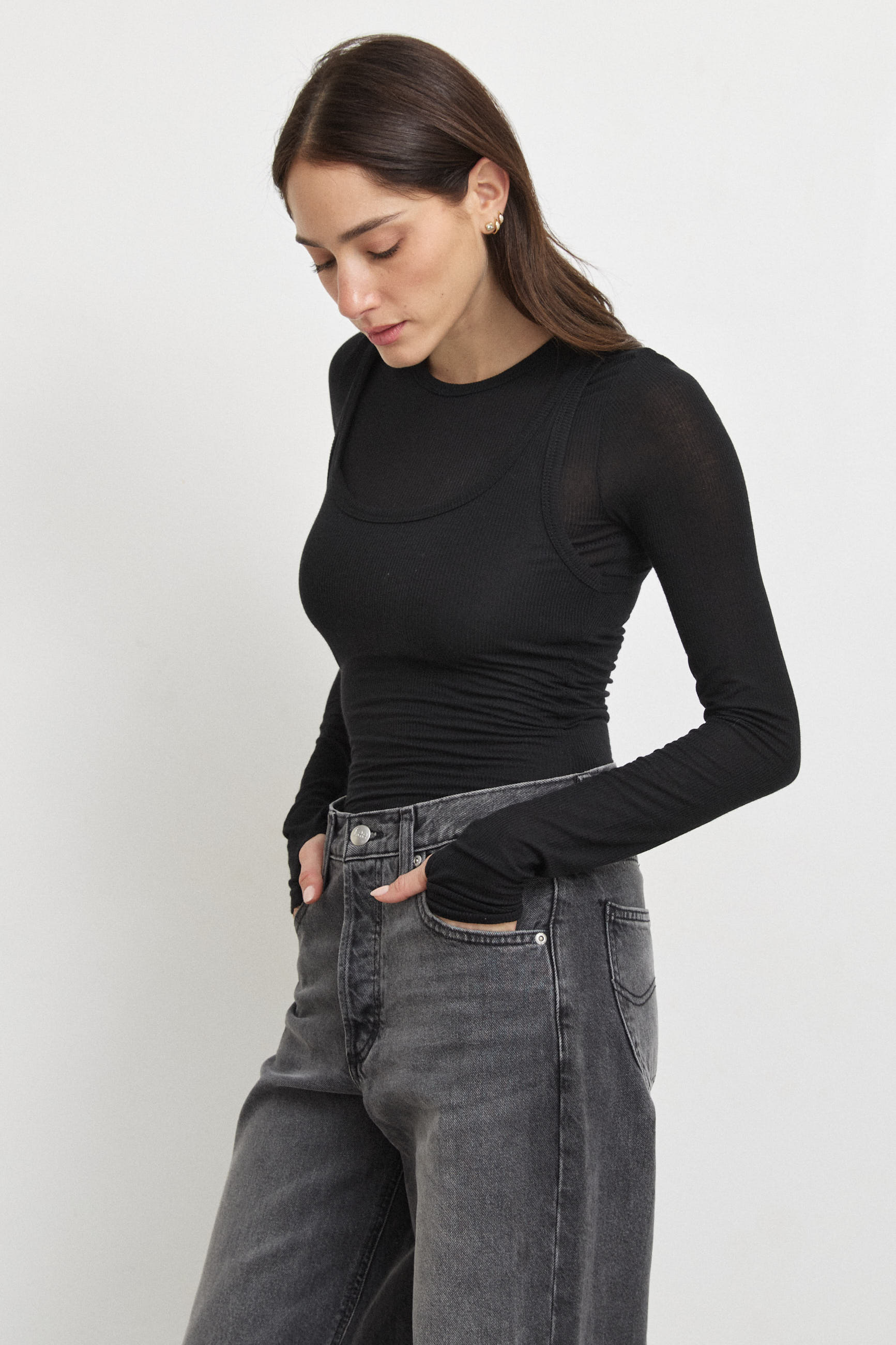 חולצת קשמיר שכבות שחורה