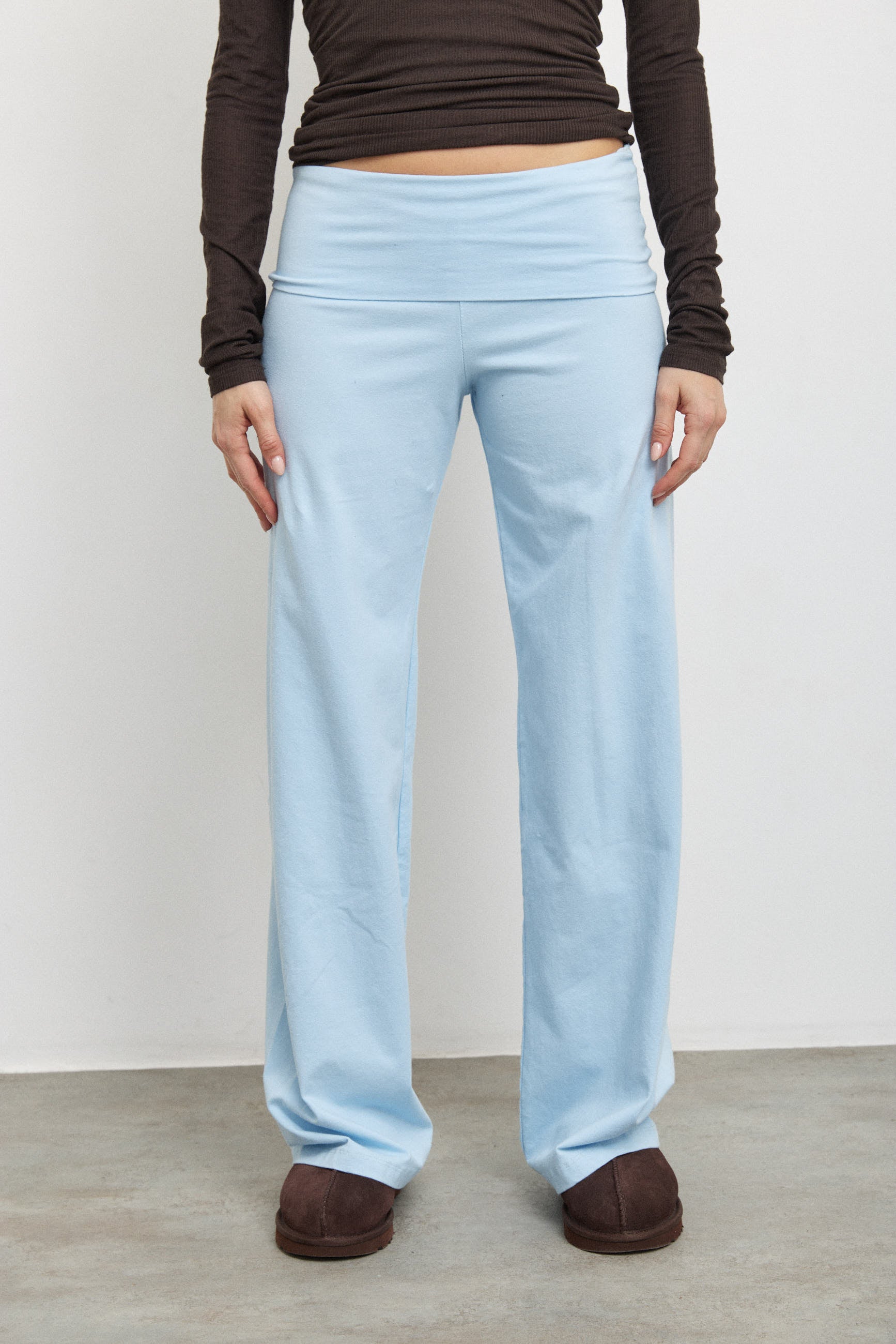 מכנסי ברנדי תכלת