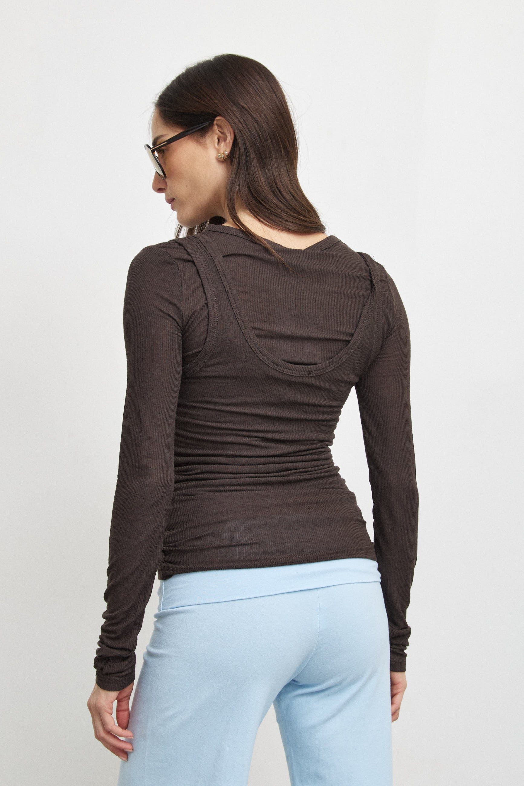 חולצת קשמיר שכבות חומה