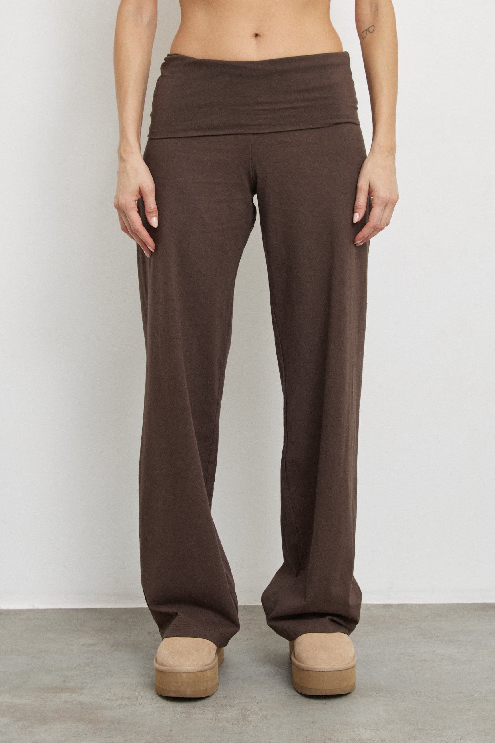 מכנסי ברנדי חום