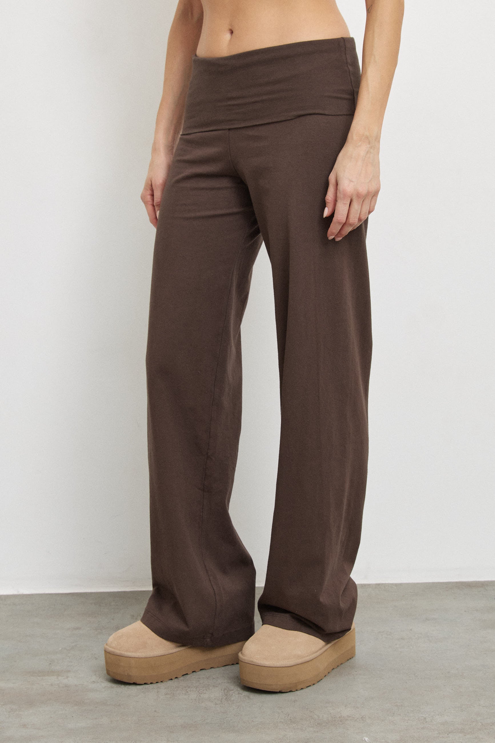 מכנסי ברנדי חום