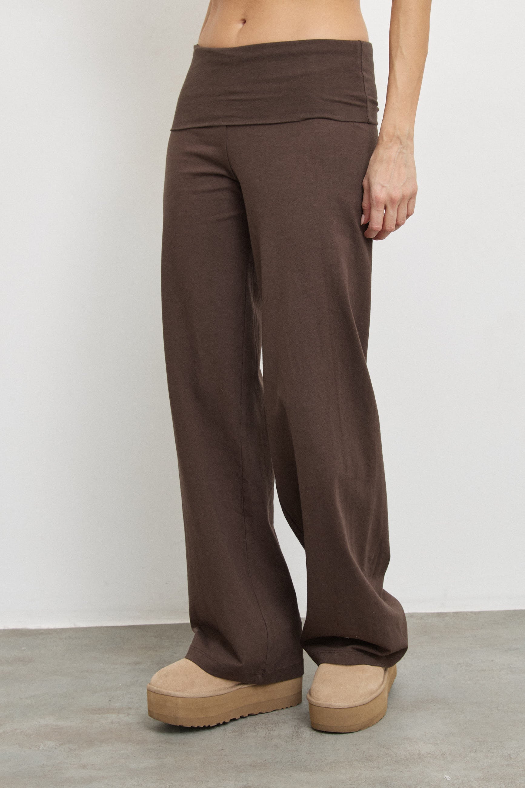 מכנסי ברנדי חום