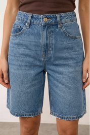 UTR ג׳ינס MOONSTONE MID WASH BLUE