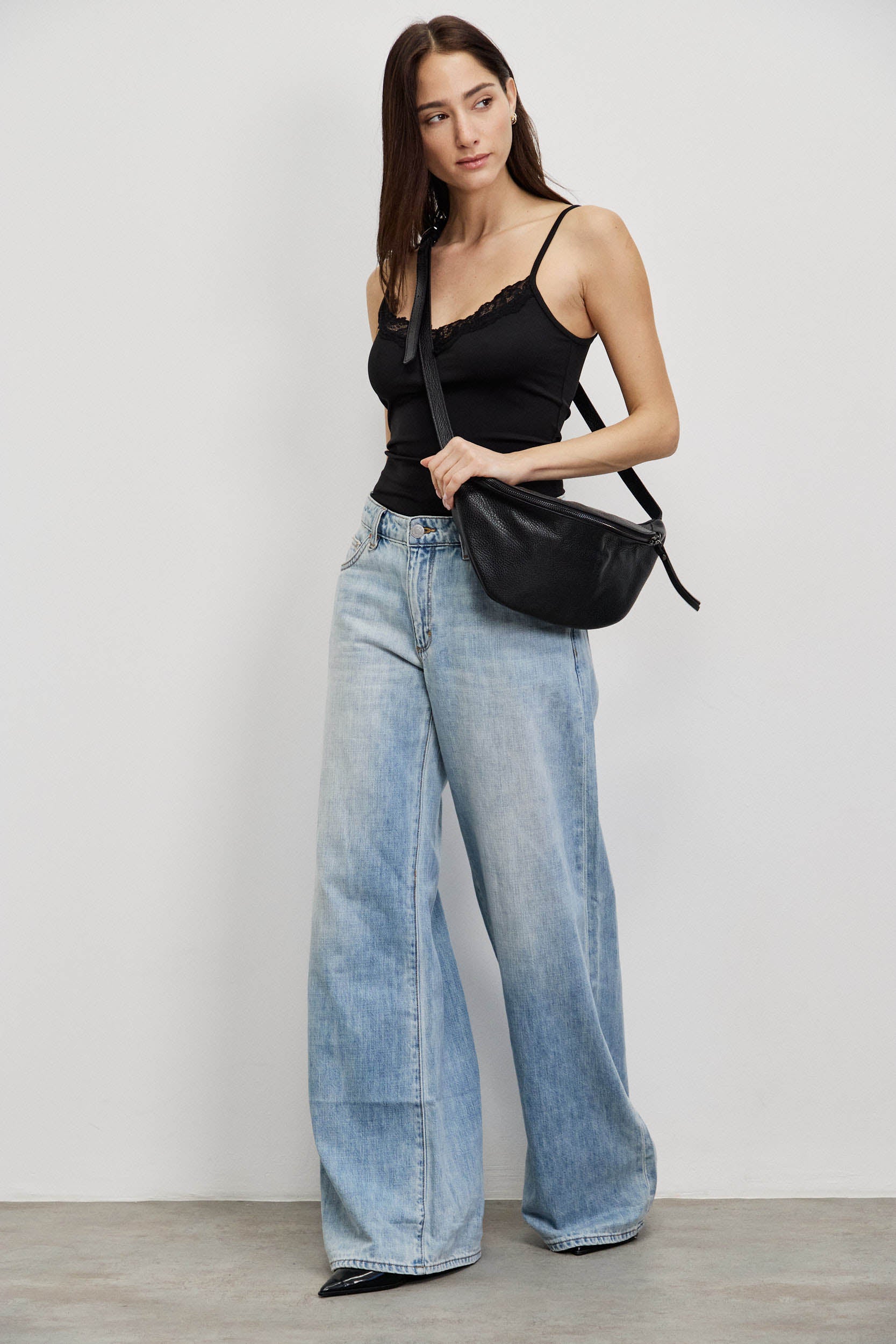 NEUW ג'ינס MILIA WIDE CAP SULE