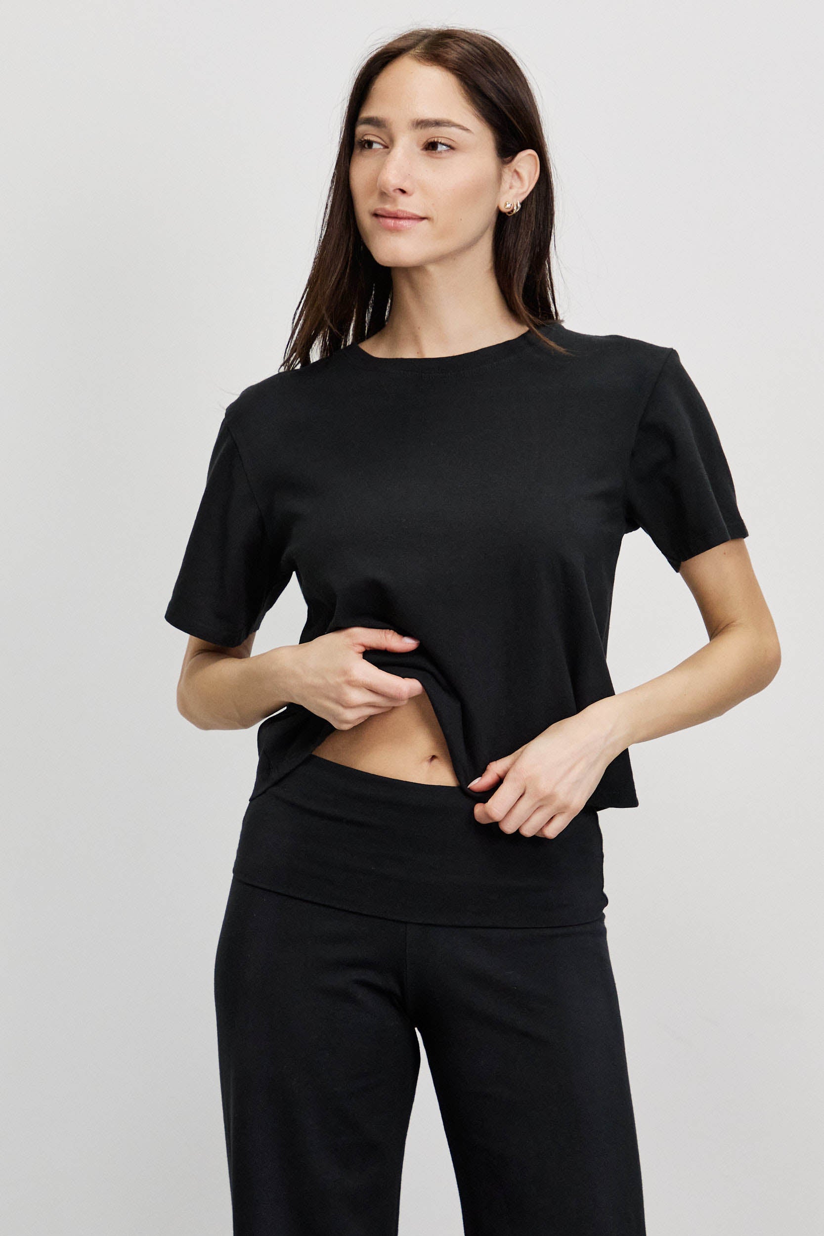 טישירט בייסיק ברנדי שחור