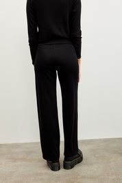 מכנסי ברנדי בד סריג דק שחור