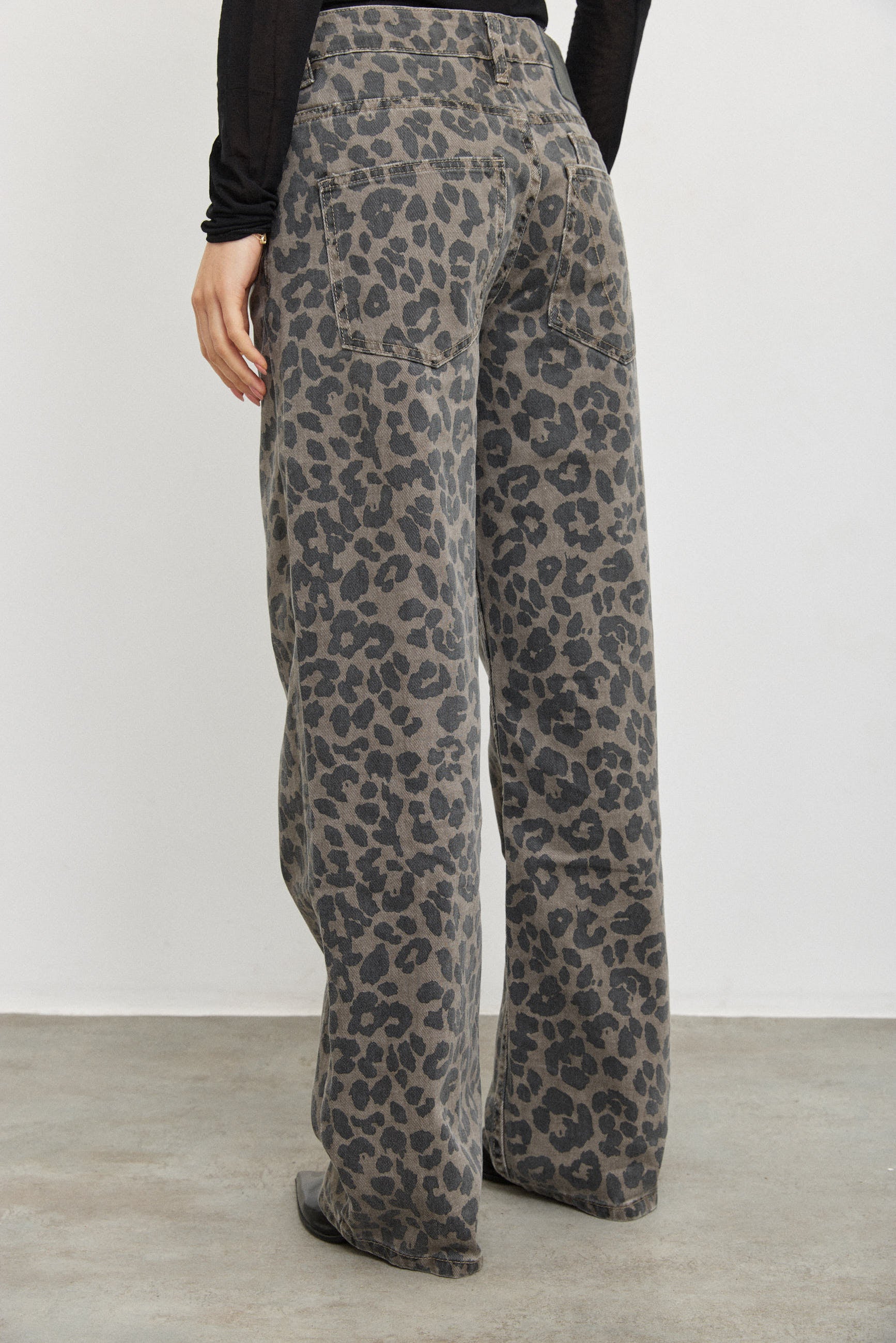 UTR ג׳ינס Latite Grey Bengal