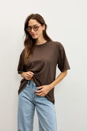 טישירט אוברסייז לני חום