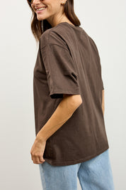 טישירט אוברסייז לני חום