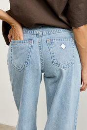 Abrand ג׳ינס 95 Baggy Jeans in Avril