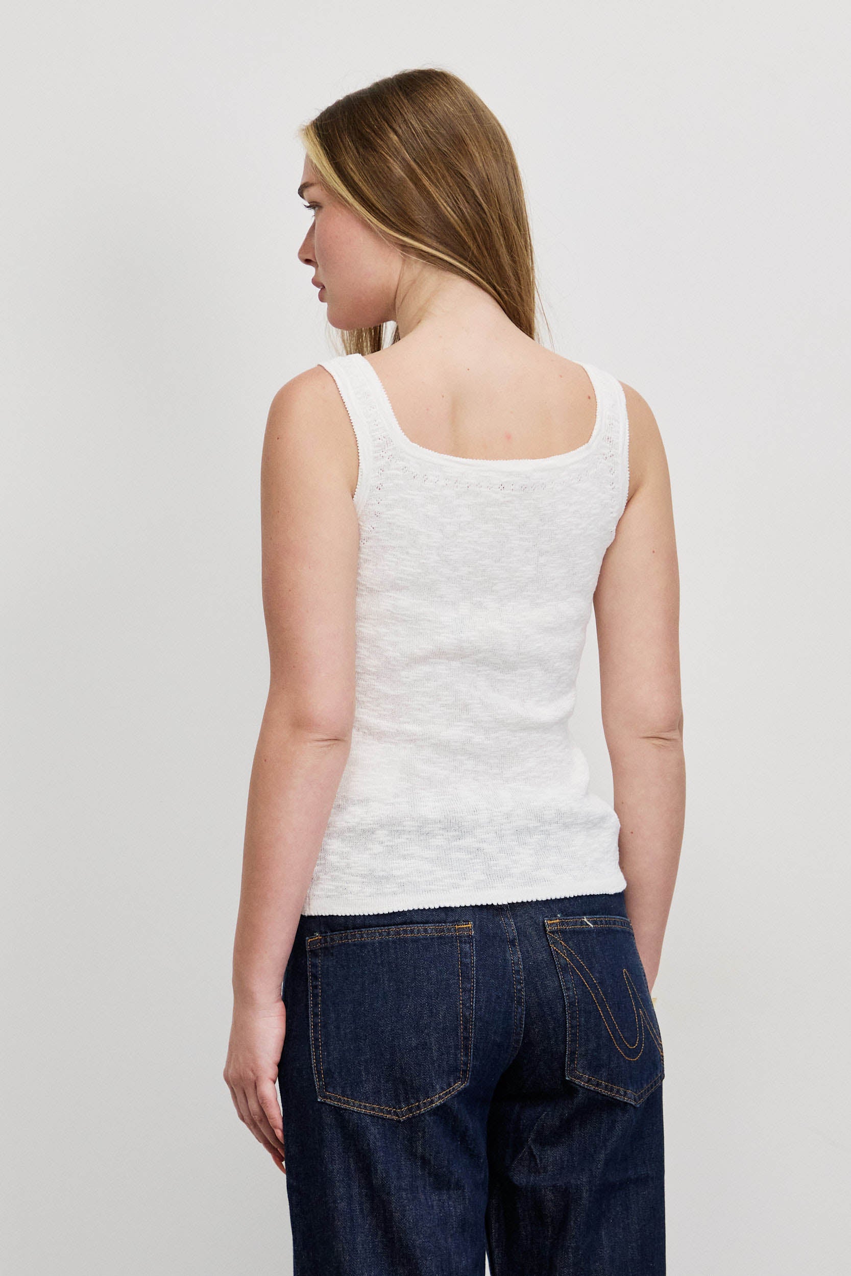 גופיית LEE KNITTERS TANK WHITE