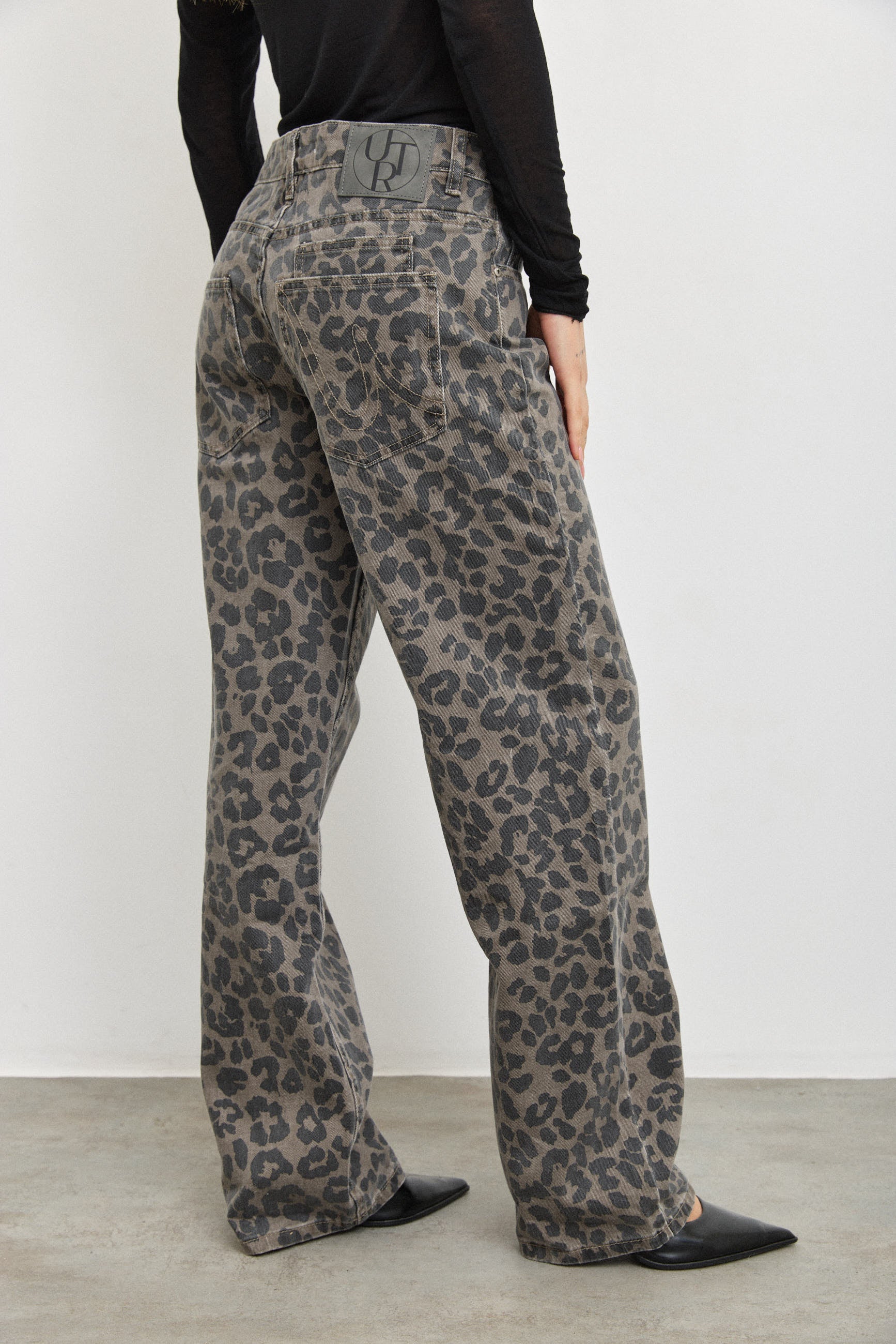 UTR ג׳ינס Latite Grey Bengal