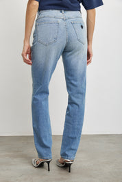 ABRAND ג׳ינס STOVEPIPE C 95 LEO