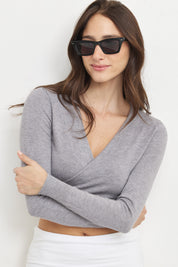 עליונית מעטפה סריג אפורה