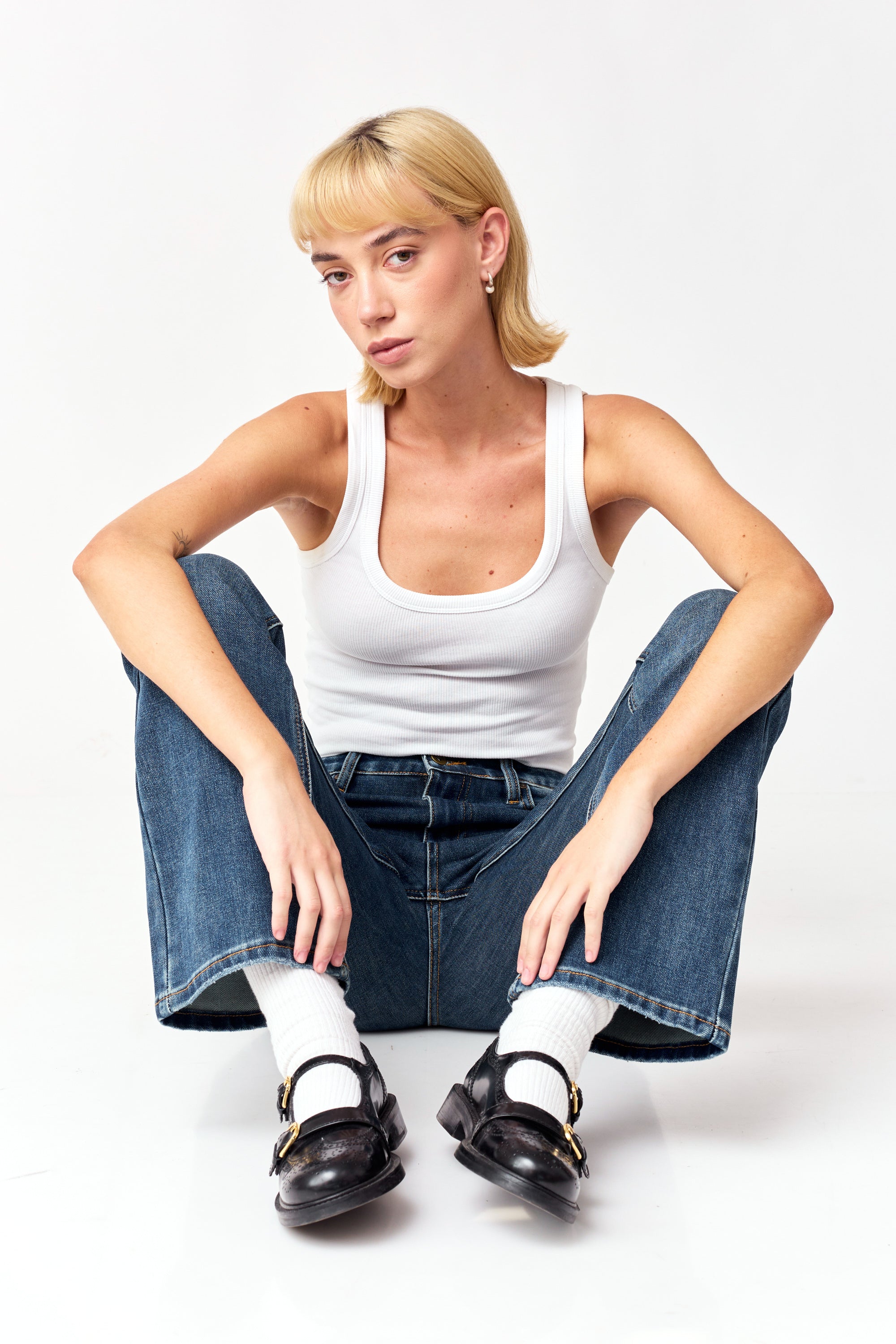 UTR ג׳ינס CORUNDUM MID WASH BLUE