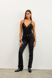 UTR ג׳ינס CORUNDUM NIGHT BLACK