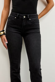 UTR ג׳ינס CORUNDUM NIGHT BLACK