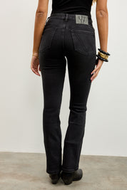 UTR ג׳ינס CORUNDUM NIGHT BLACK