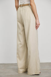 מכנסיים מחויטים ג'וליה בז