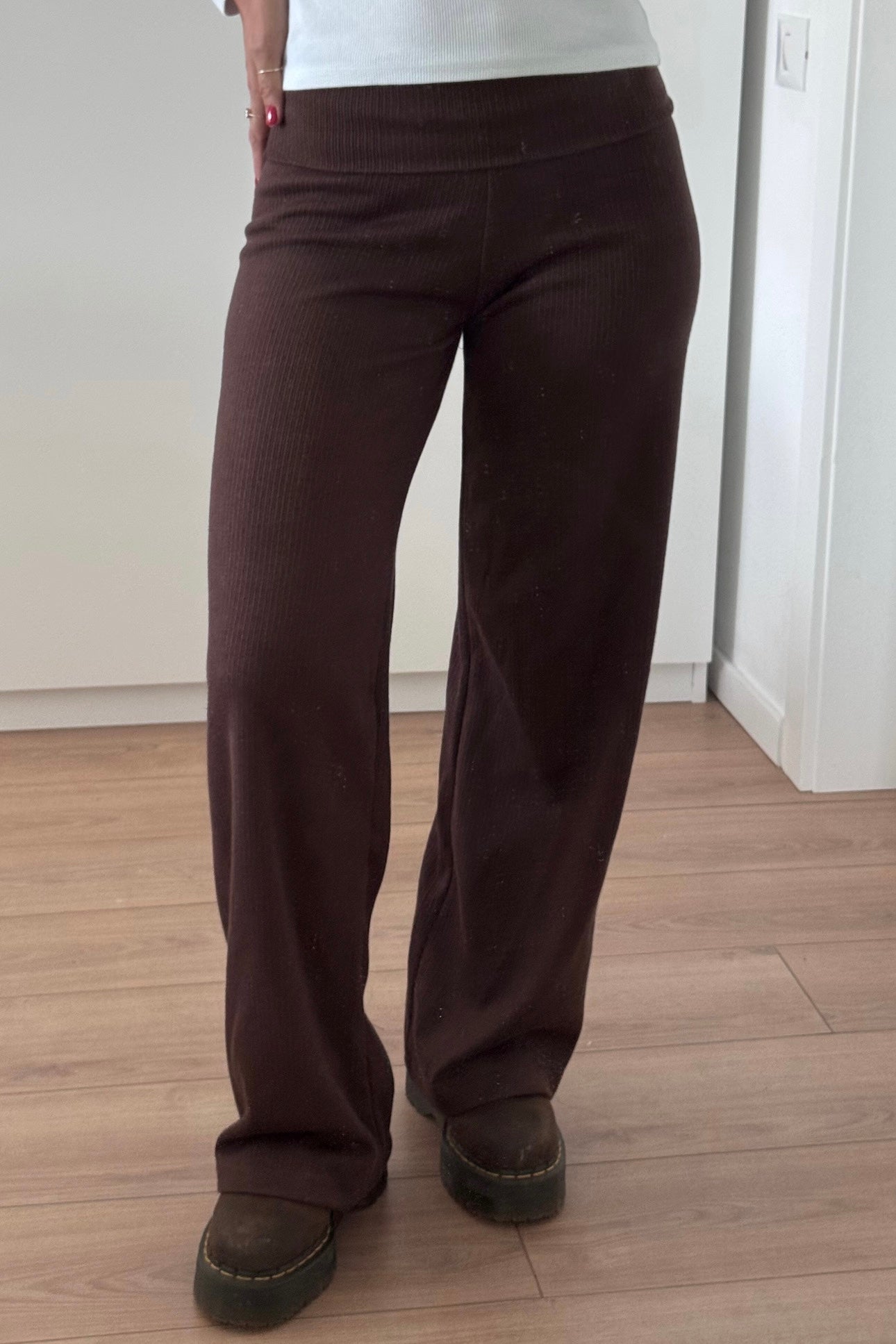 מכנסי ברנדי בד סריג דק חום