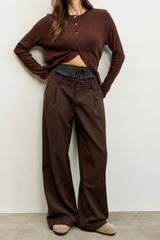 מכנס לומינה מחויט בוקסר חום