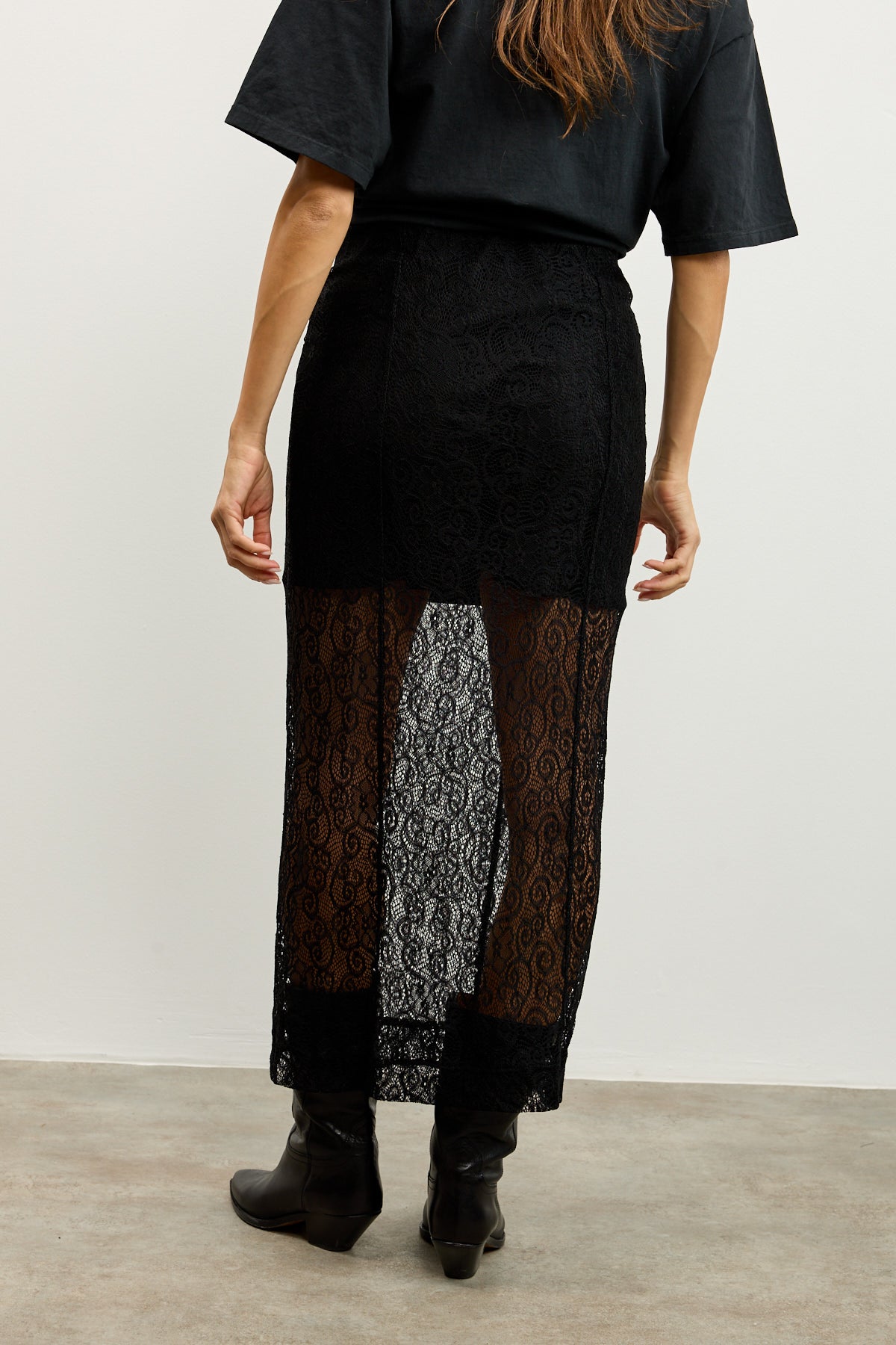 חצאית נואר לומינה שחורה