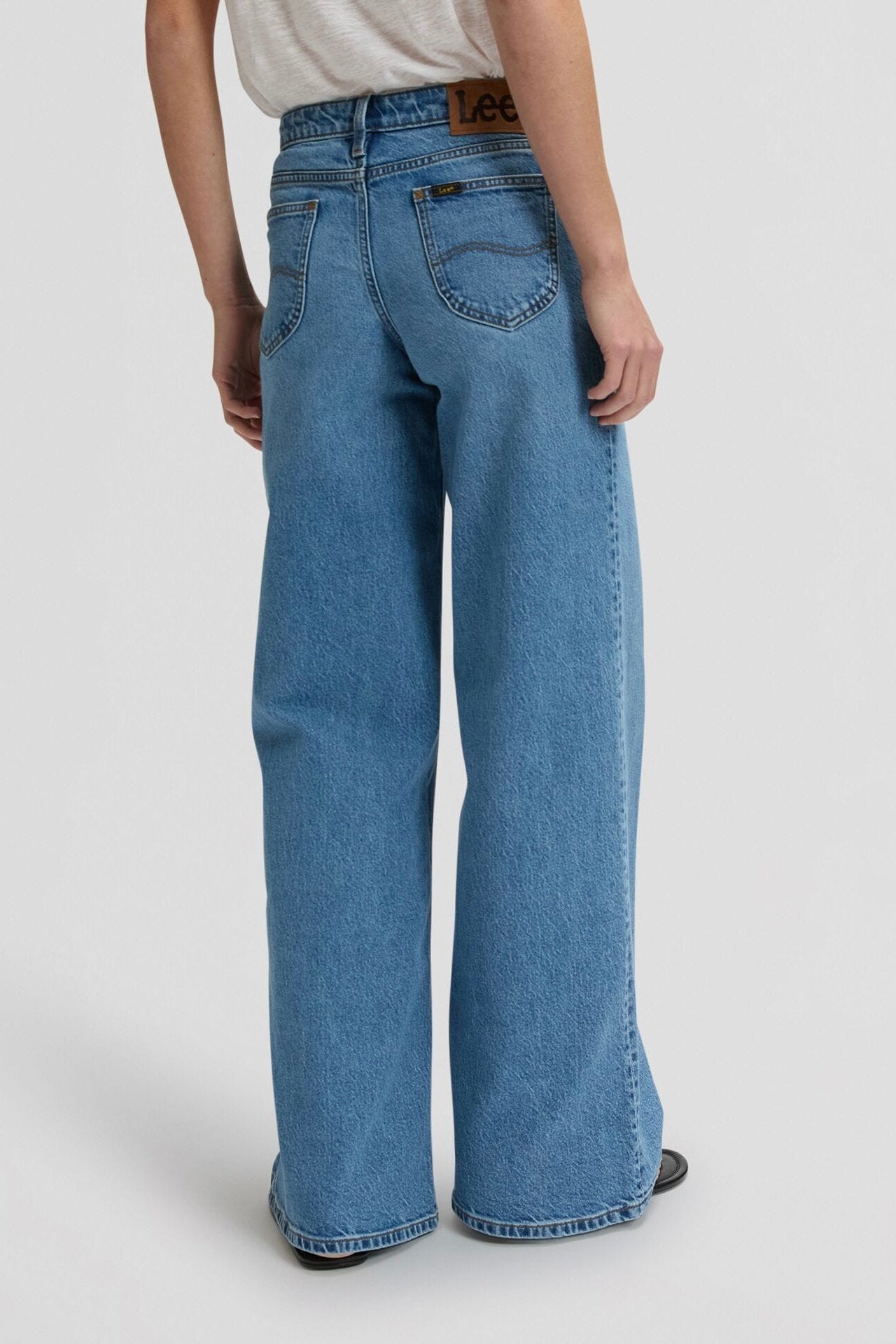 LEE ג'ינס HOPE MID RISE BAGGY TINTED BLUE
