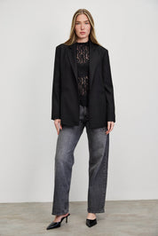 חולצת תחרה איטלקית שחור