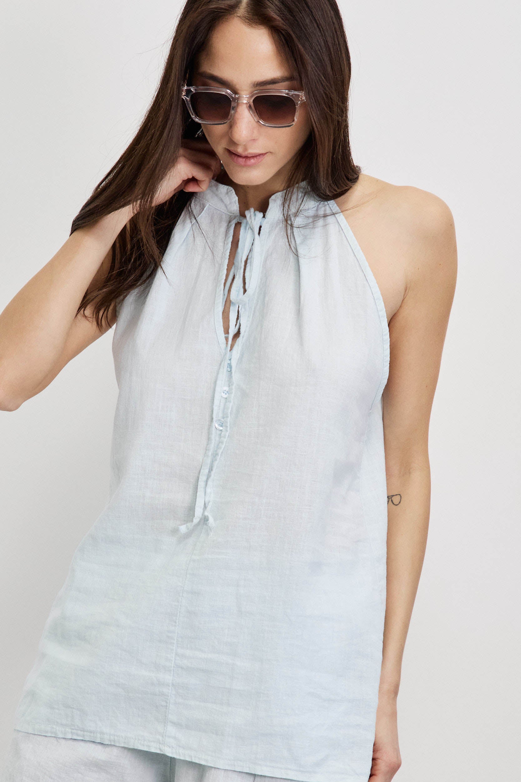 חולצת פשתן כותנה קולר תכלת