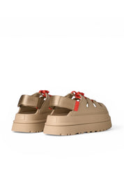 סנדלי UGG GOLDENGLOW TOGGLE בז