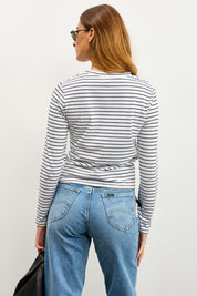 חולצת ניקי פסים שחור