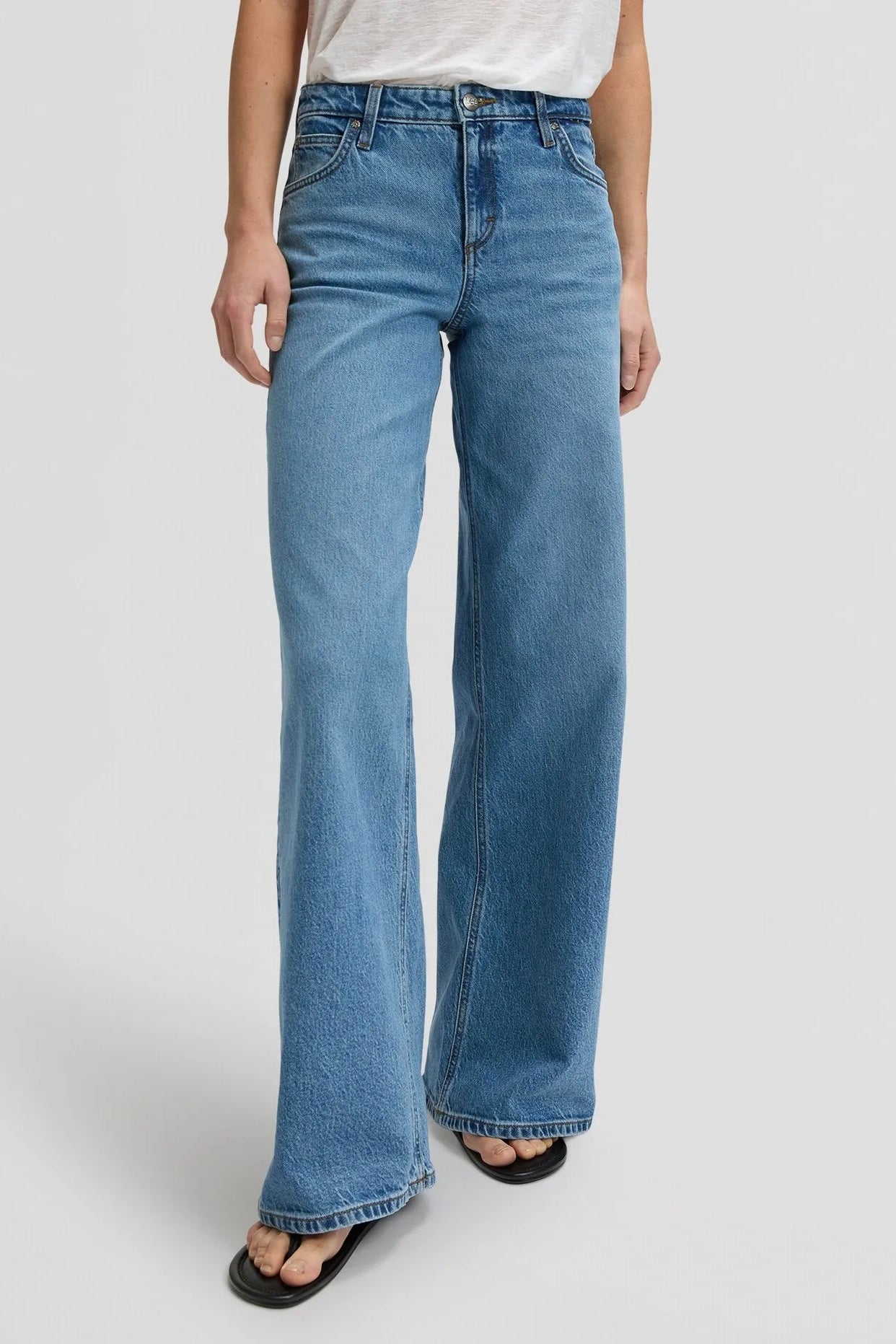 LEE ג'ינס HOPE MID RISE BAGGY TINTED BLUE