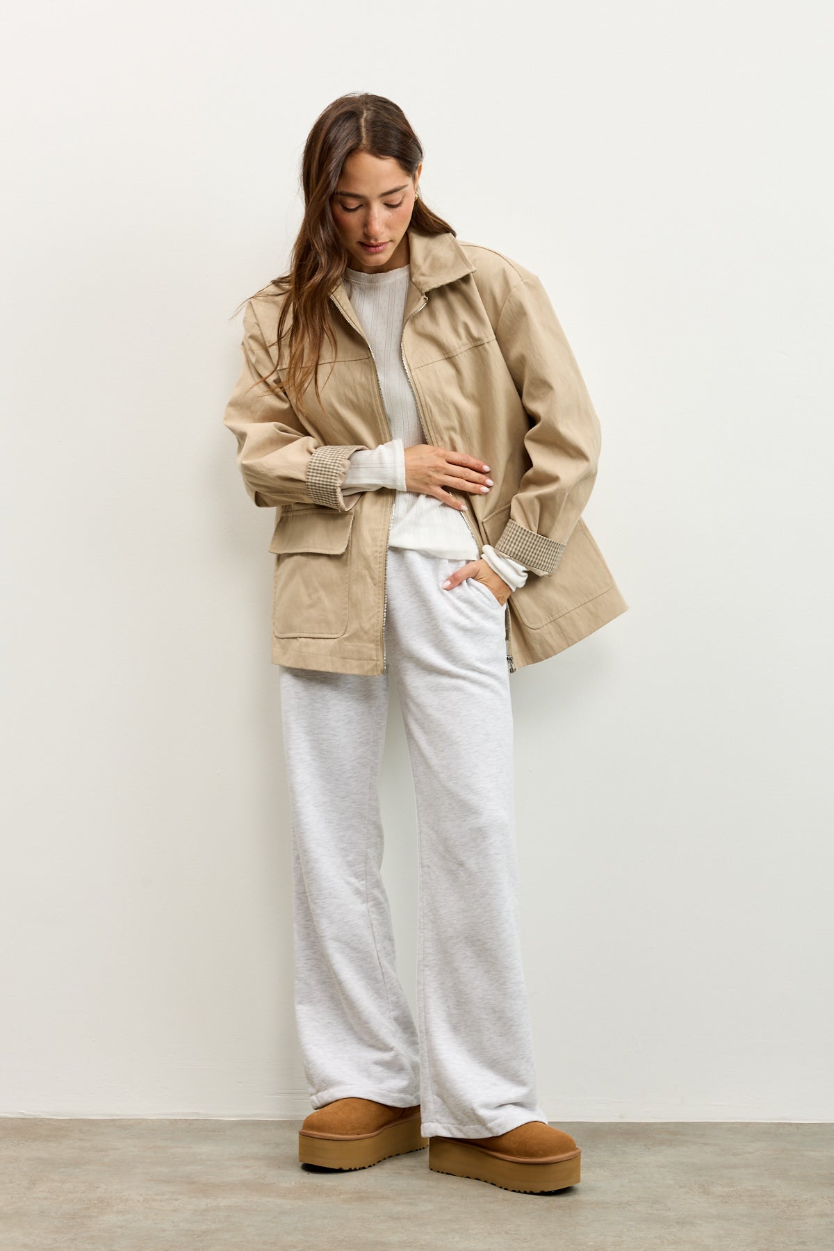 ג׳קט ברוקלין  בז