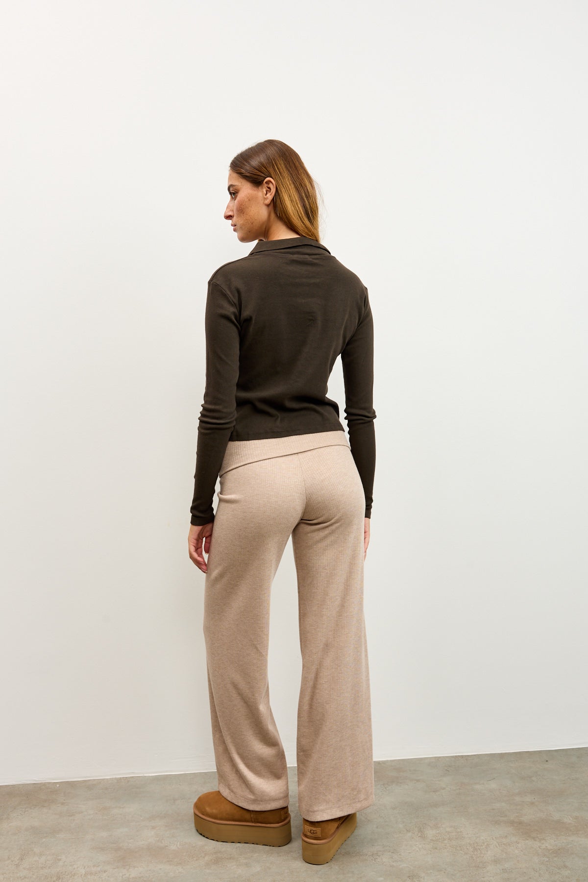 חולצה מכופתרת כותנה פולו חום