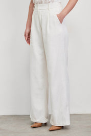 מכנסיים מחויטים ג'וליה שמנת