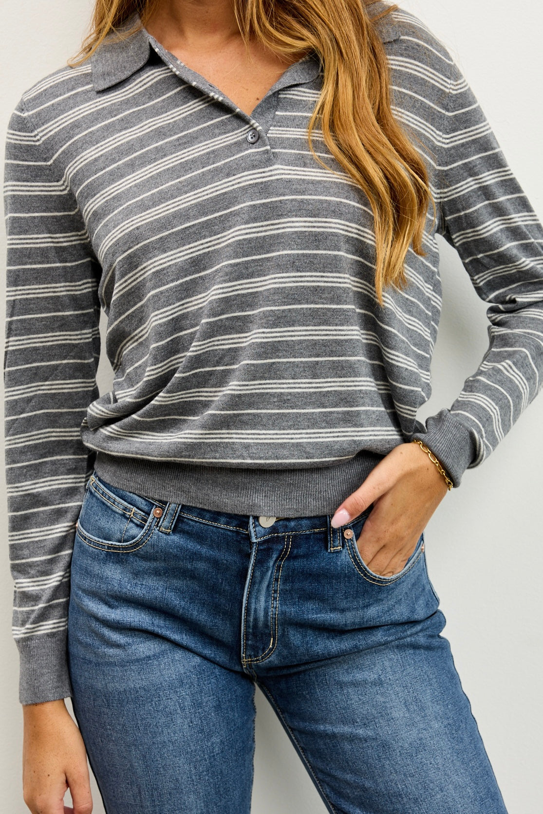 סריג פולו פסים אפור