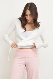 עליונית מעטפה סריג לבן