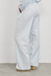 מכנסי פשתן תכלת