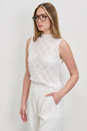 חולצת תחרה איטלקית לבן