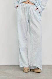 מכנסי פשתן תכלת