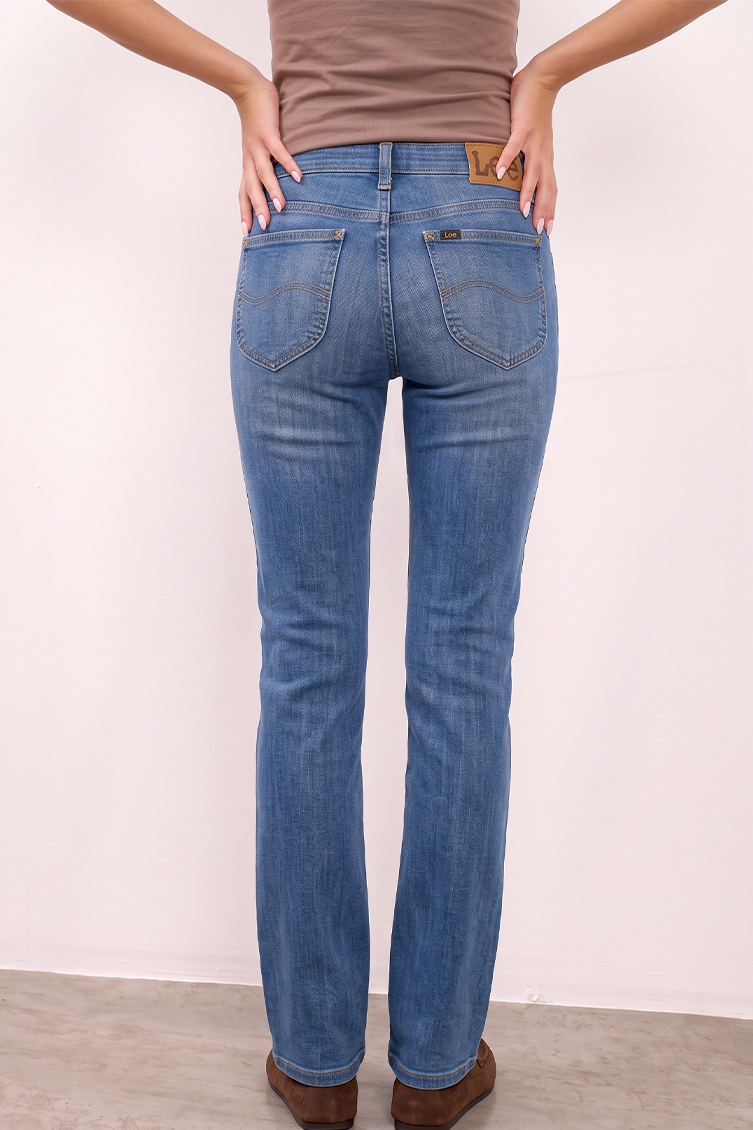 LEE ג׳ינס JESSICA LOW RISE BOOTCUT COMFORT INDIGO PEAK