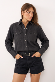 LEE חולצת דנים ESSENTIAL WESTERN SHIRT DARK VOLUME