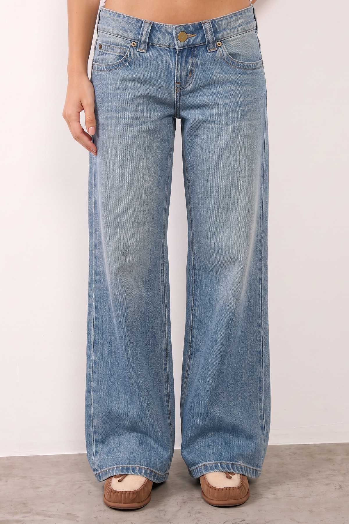 ABRAND ג׳ינס 00 SUPER LOW & WIDE CASSIDY RECYCLED