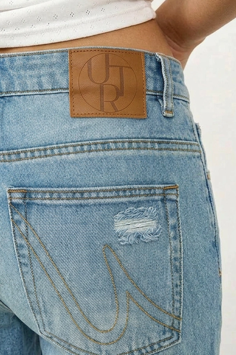UTR ג'ינס LATITE DISTRESSED MAYA BLUE