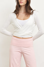 עליונית מעטפה סריג לבן