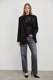 חולצת תחרה איטלקית שחור