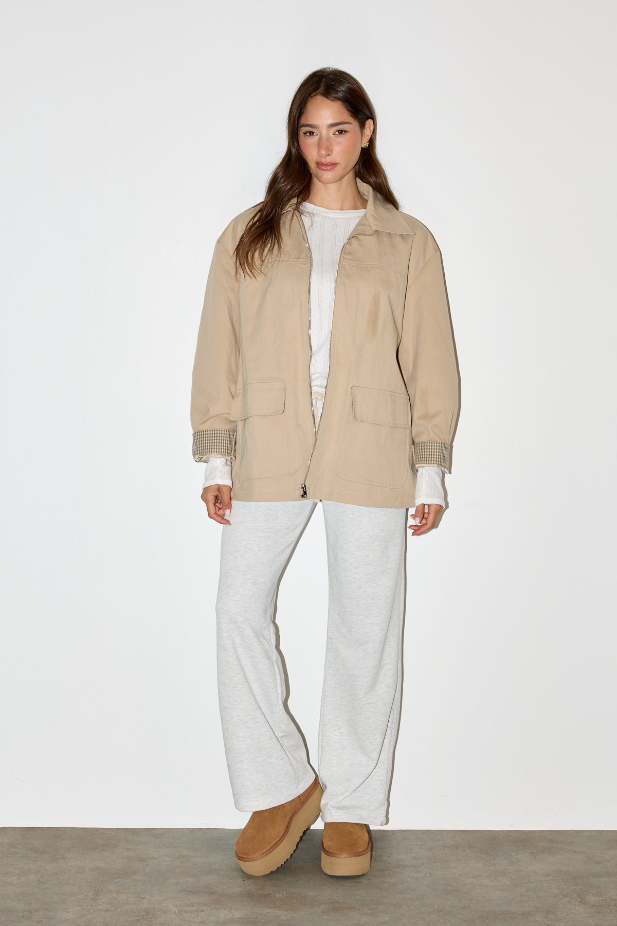 ג׳קט ברוקלין  בז